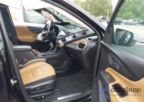 2019 Chevrolet Equinox Premier z USA, uszkodzony, nr VIN 2GNAXPEXXK6136734